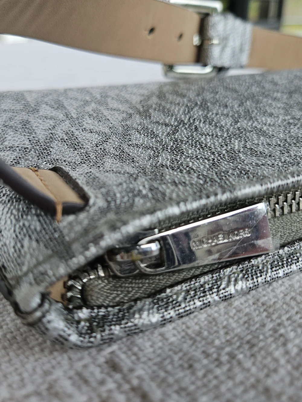 Silver Metallic Belt Bag Micheal Kors Festival Leather